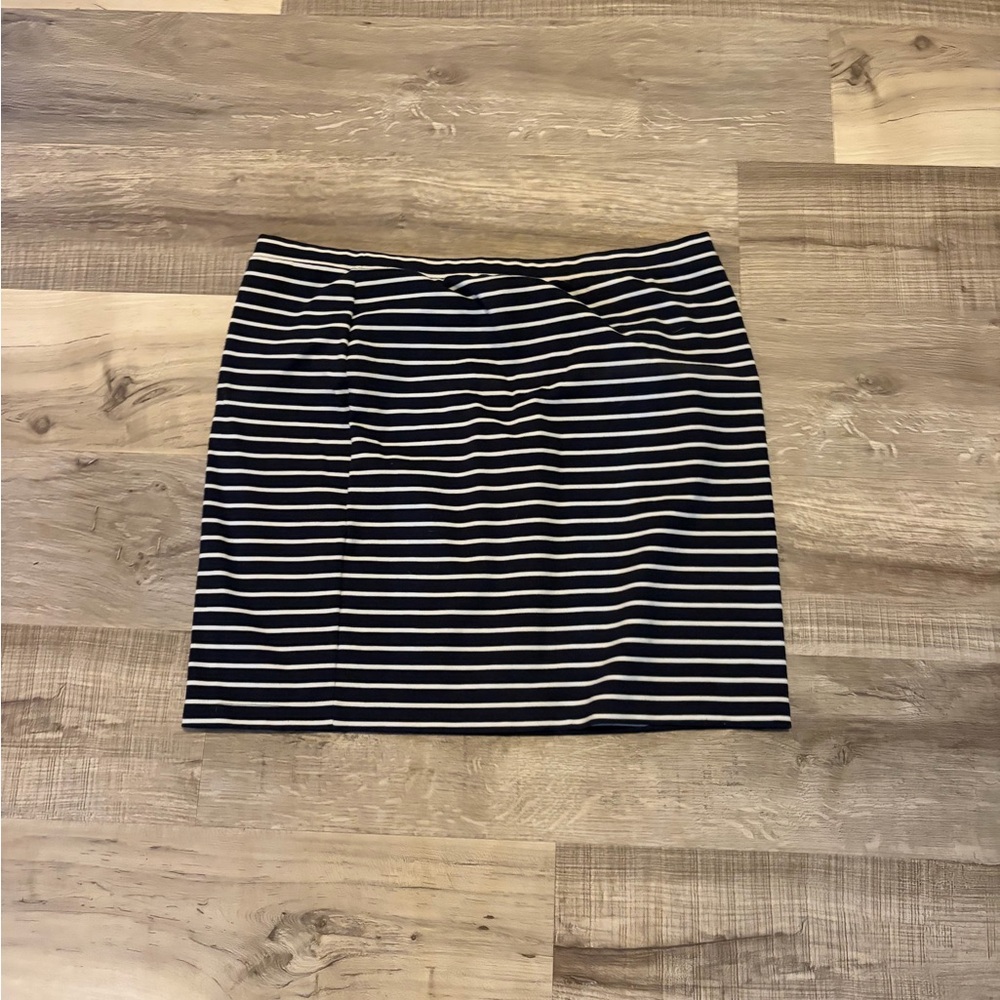 GAP navy and White Striped Pencil Skirt
